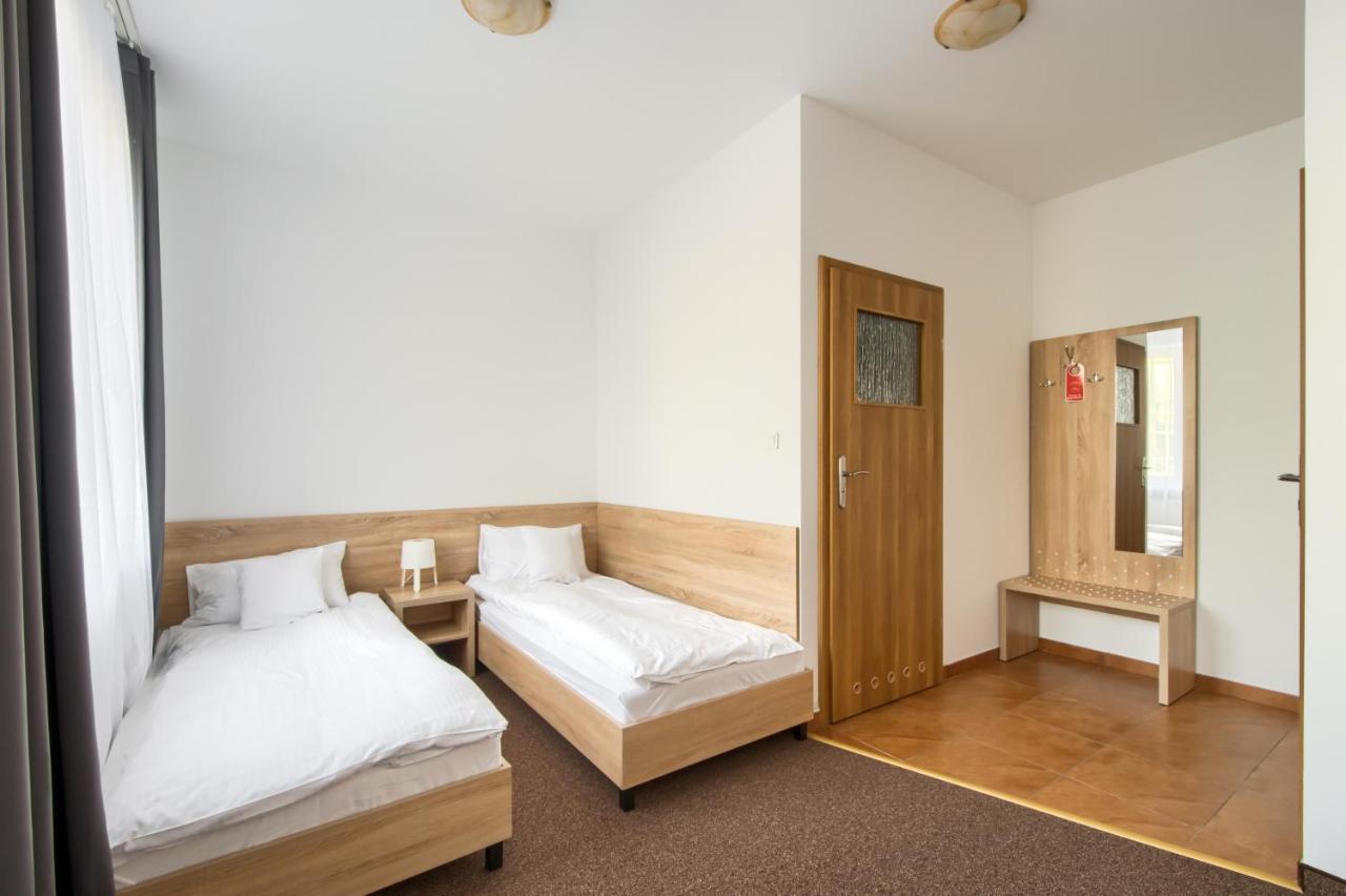 ワルシャワ パトラ Bed & Breakfast エクステリア 写真