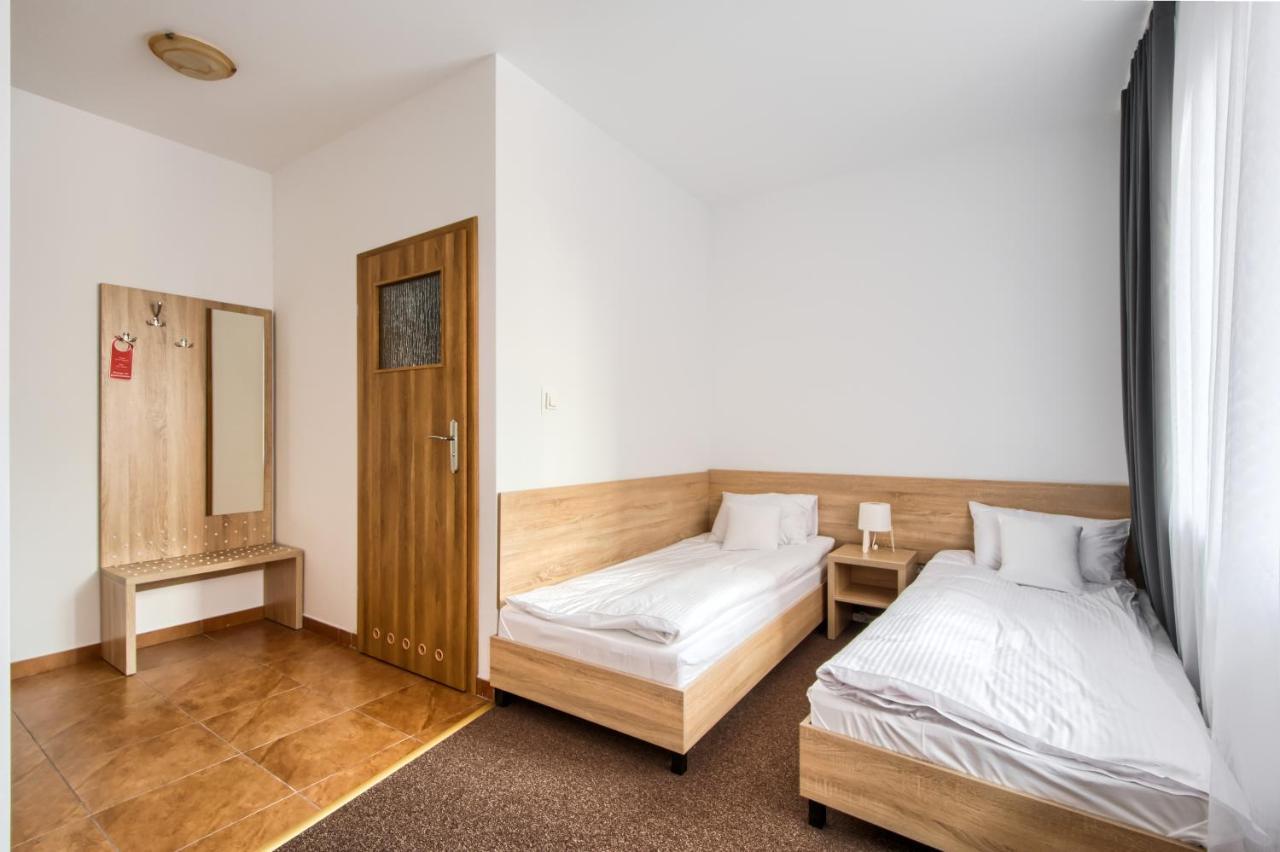 ワルシャワ パトラ Bed & Breakfast エクステリア 写真