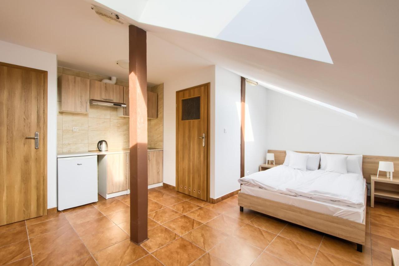 ワルシャワ パトラ Bed & Breakfast エクステリア 写真
